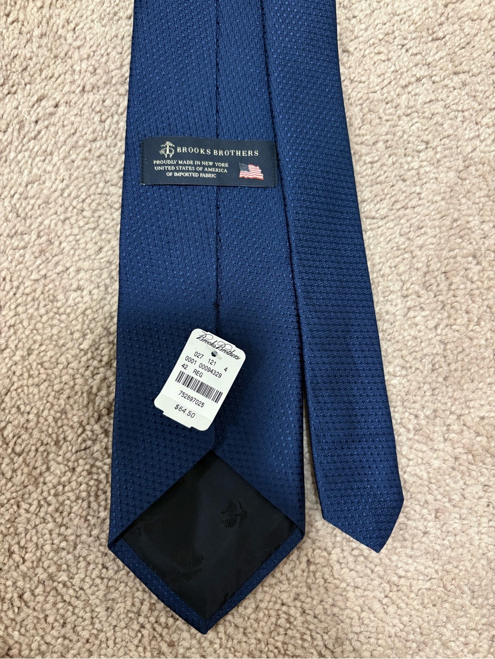 NWT Brooks Brothers Navy Blue Textured 100% Silk Tie Made in USA